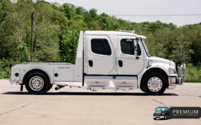 2005 FREIGHTLINER M2-106 SPORTCHASSIS C7 CAT