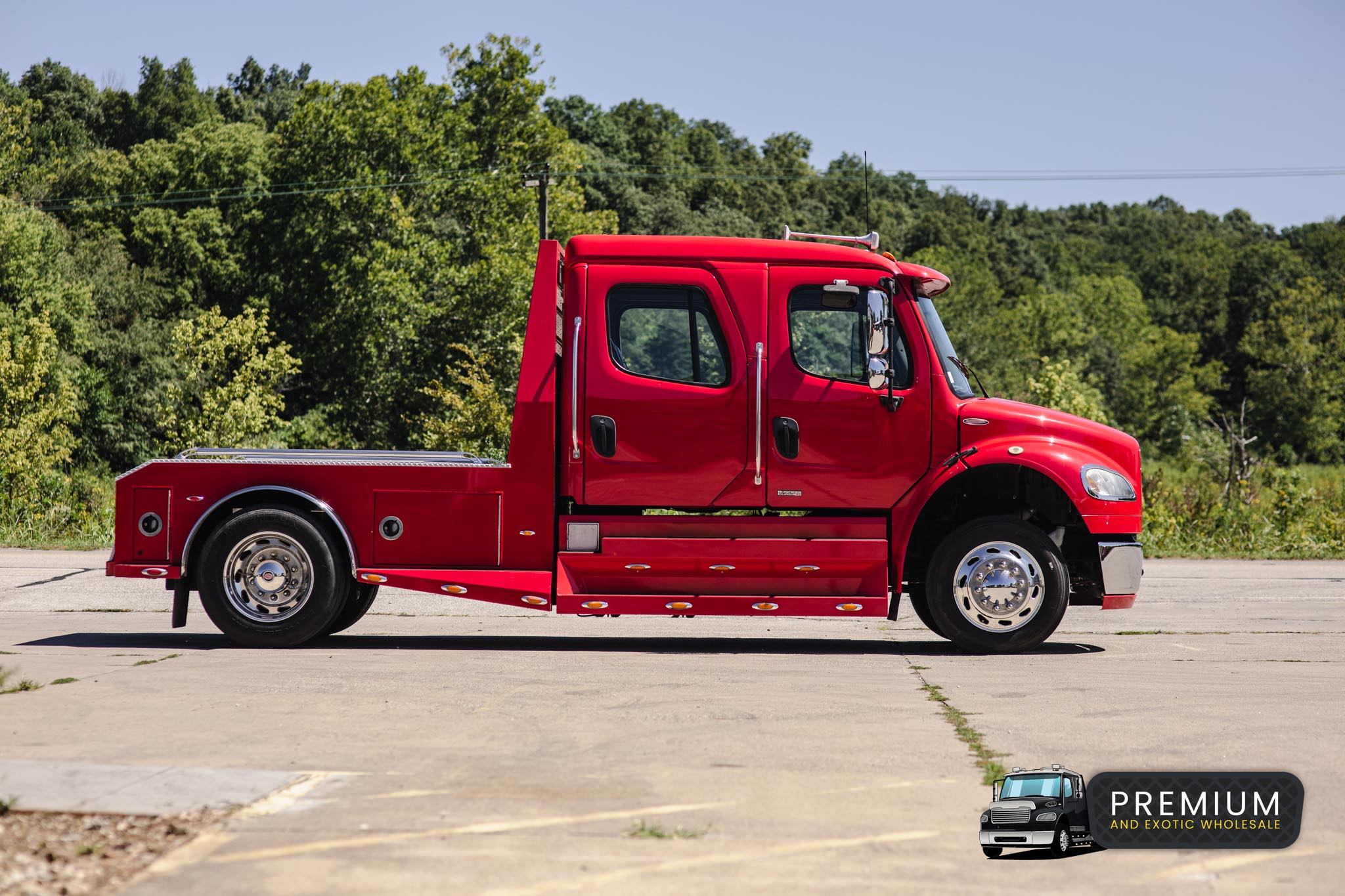 2022 Freightliner Sport Chassis