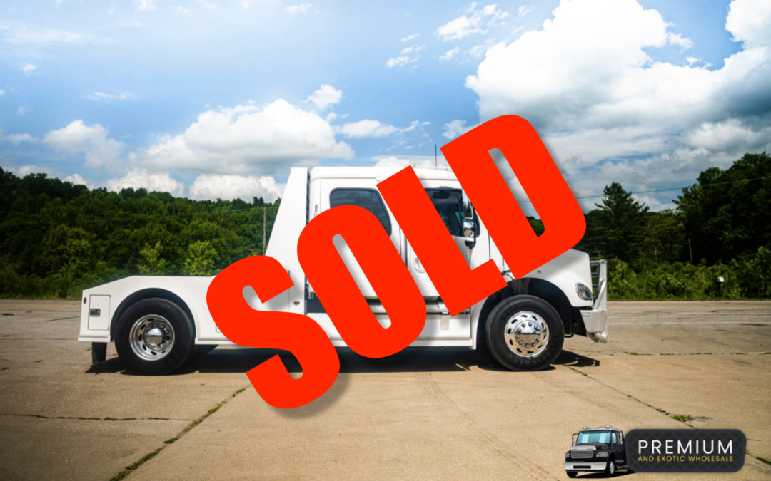 2009 FREIGHTLINER M2-112 HAULER BY 2L