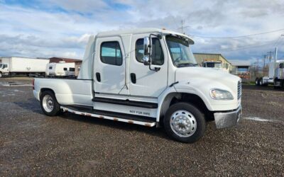 2007 FREIGHTLINER SPORT HAULER BY CLASSIC