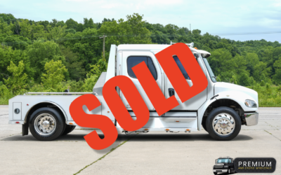 2005 FREIGHTLINER SPORTCHASSIS CAT 300HP