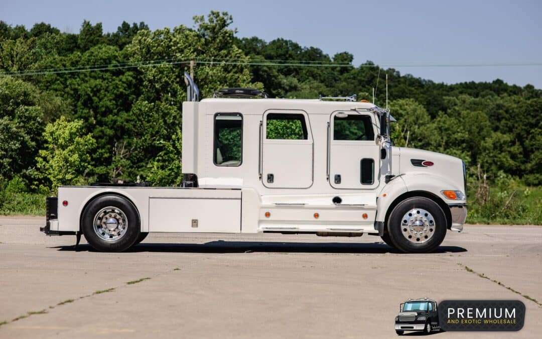 2007 PETERBILT 335 SCHWALBE STRETCH