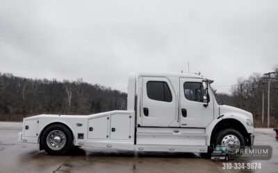 2009 FREIGHTLINER CUMMINS AZ SPORT TRUCK