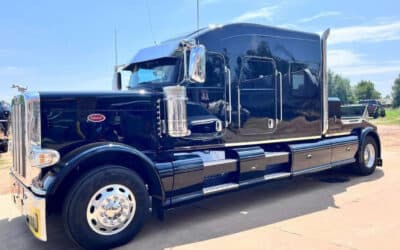 2014 PETERBILT 388 – ISX15 HIGH TOP STRETCH