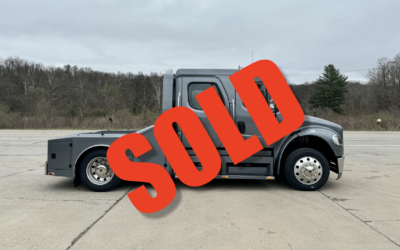 2007 FREIGHTLINER M2 MERCEDES CHARIOT