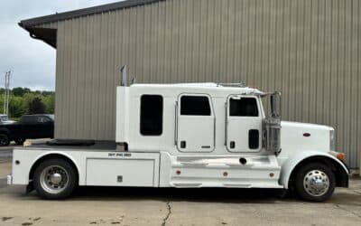 2005 PETERBILT 379 SCHWALBE STRETCH C15