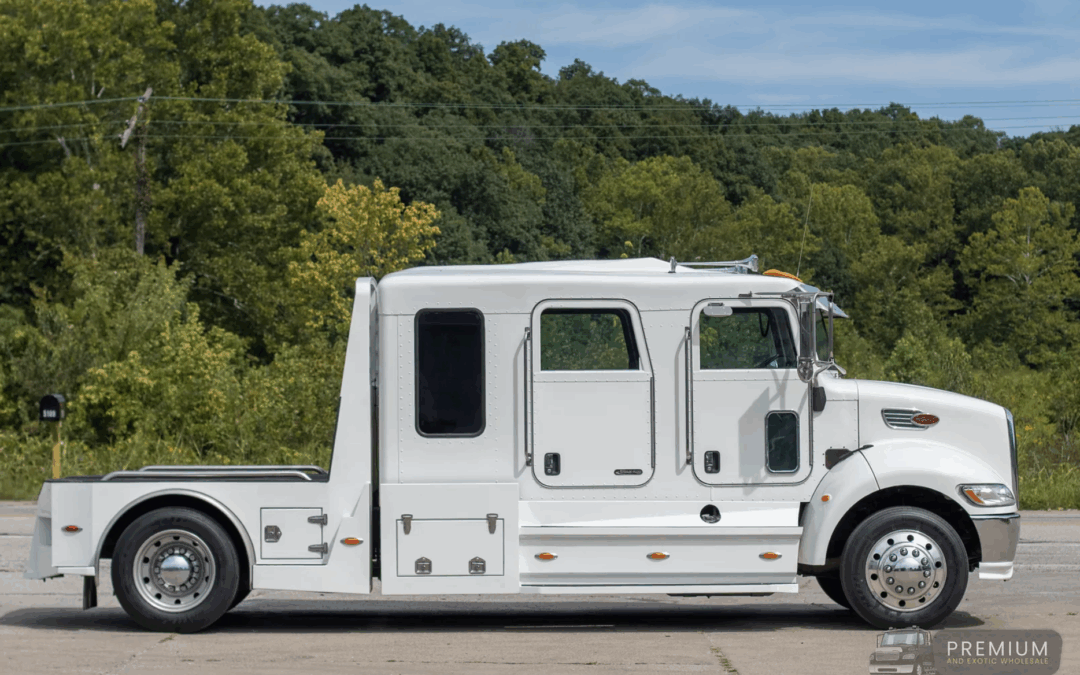 2005 PETERBILT 335 CUMMINS STRETCH