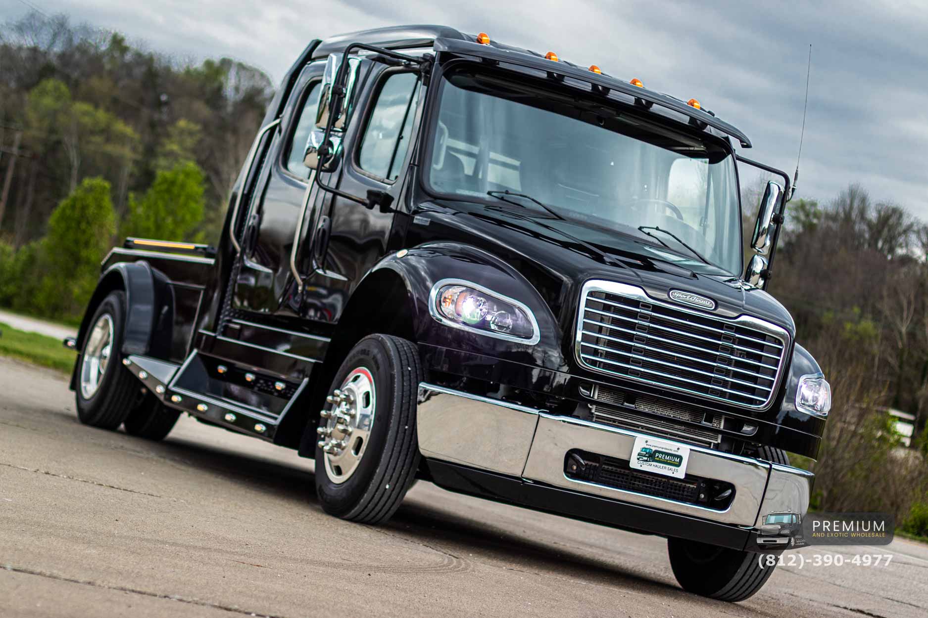 2022 Freightliner Sportchassis DD8 Custom 350hp Hauler US26033295